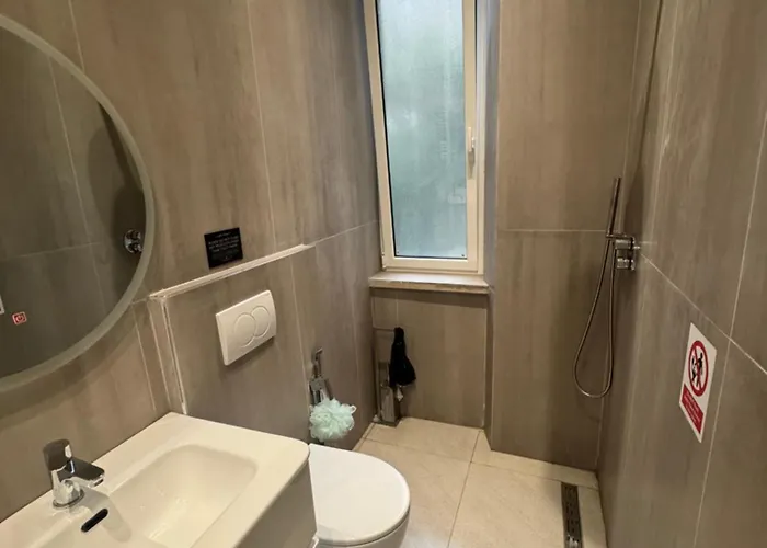 招待所 21 At Blloku Area 3*