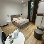 21 At Blloku Area