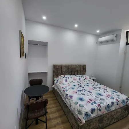 Guest house 21 At Blloku Area