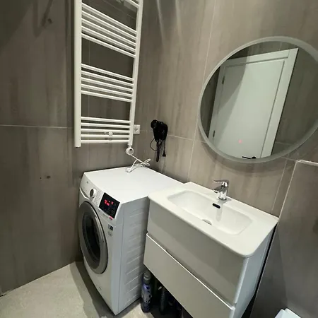 21 At Blloku Area Tirana