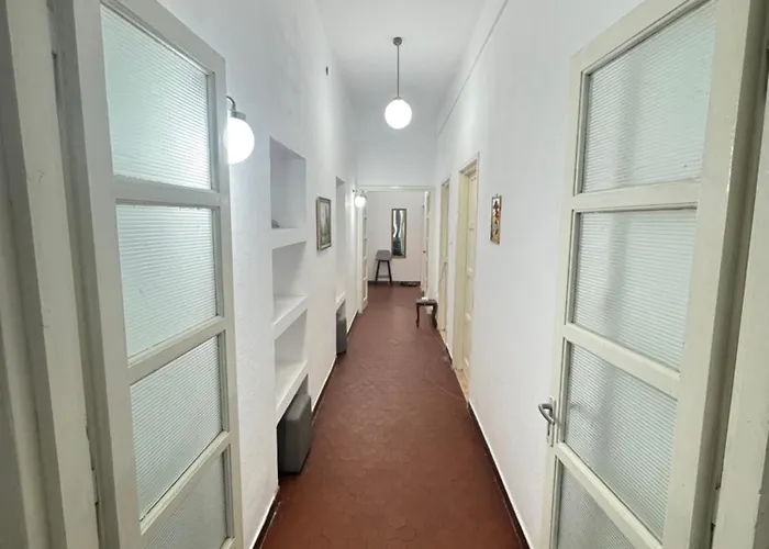 Pensión 21 At Blloku Area